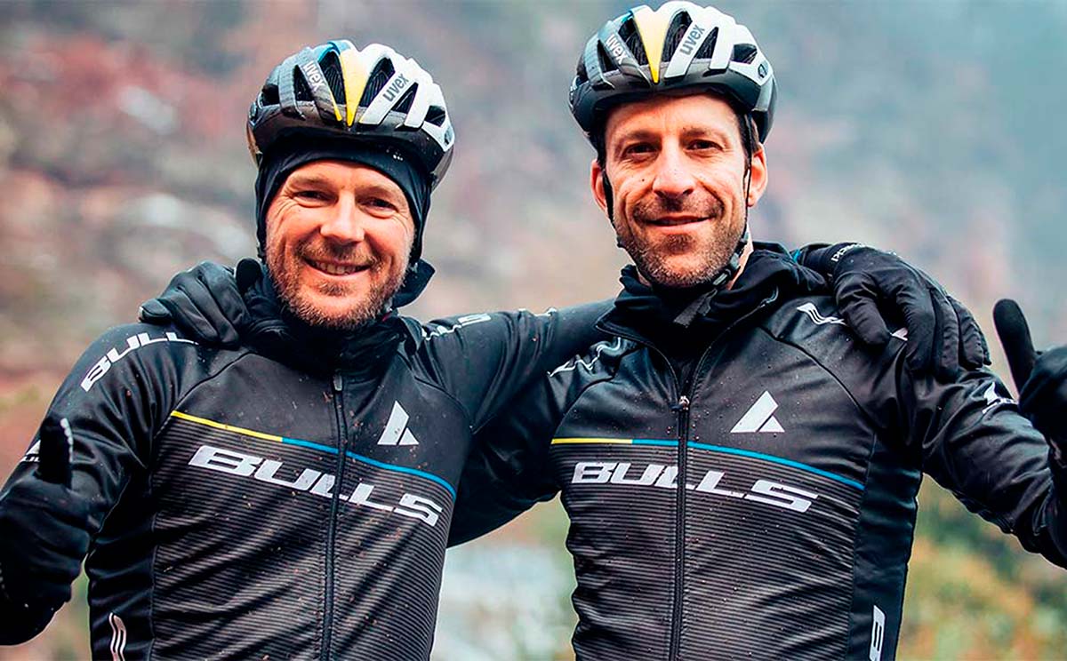 En TodoMountainBike: Alban Lakata se convierte en compañero de Karl Platt en el Team Bulls