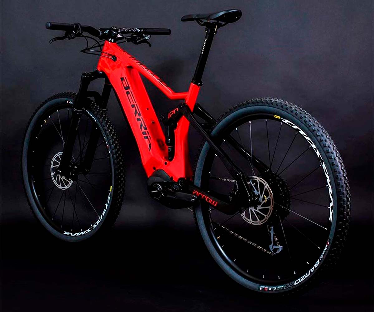 En TodoMountainBike: Berria Bike se estrena en el segmento e-MTB con las espectaculares Berria Arrow