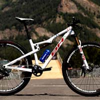 La BH Lynx Race EVO Carbon de Carlos Coloma para la Copa del Mundo de XCO celebrada en Vallnord
