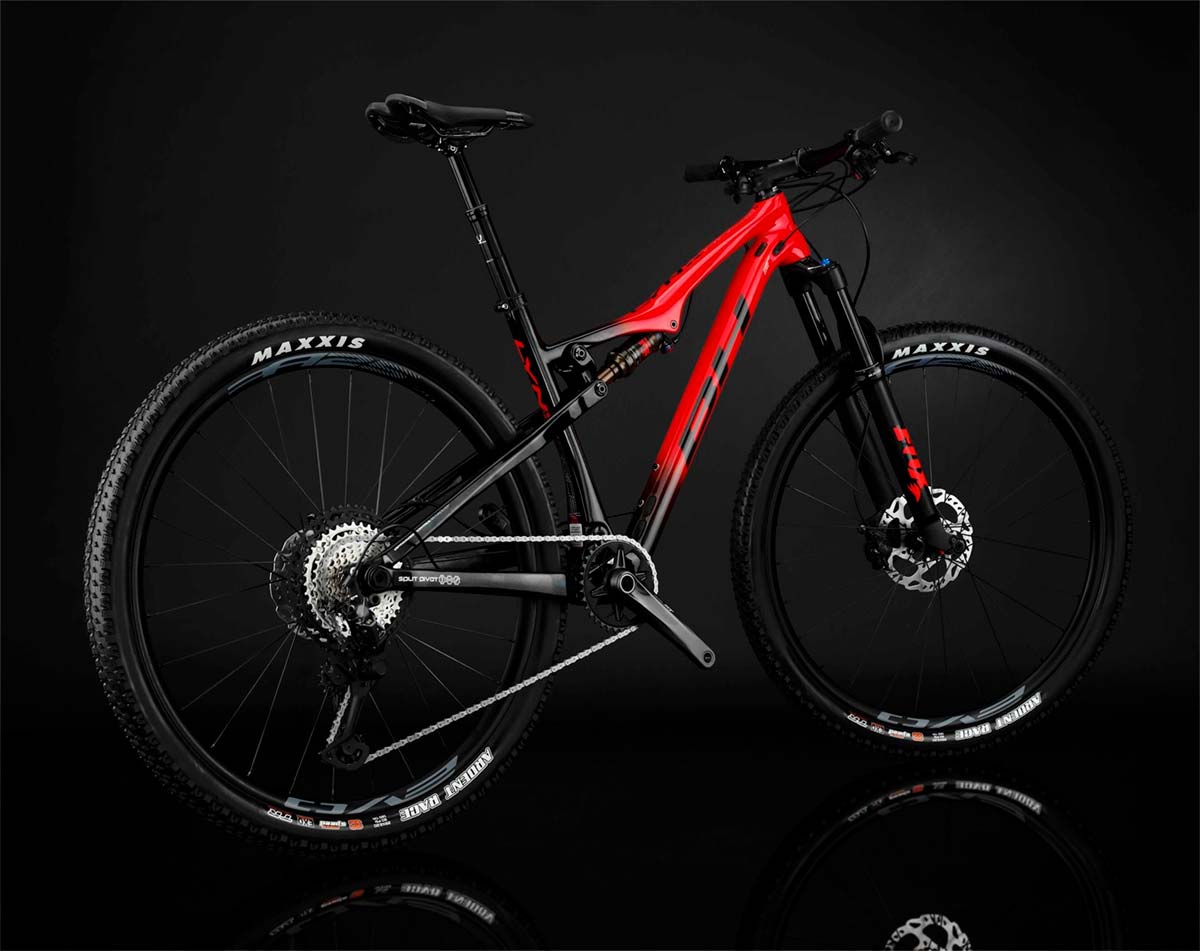 En TodoMountainBike: BH Lynx Race RC Carbon 7.5 LT, una doble de alto rendimiento para los que buscan un plus de diversión