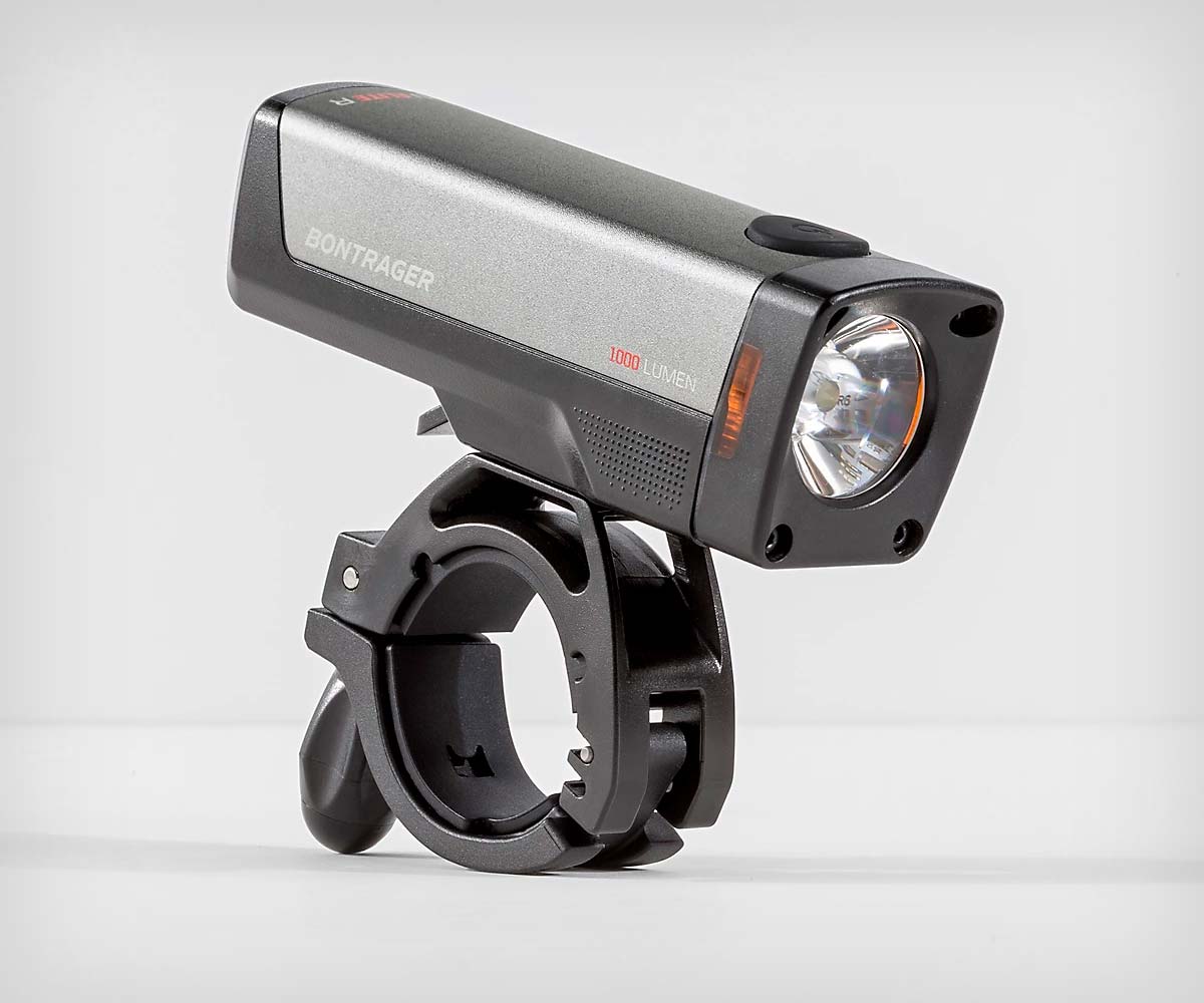 En TodoMountainBike: Bontrager Ion Elite R, un foco frontal de 1000 lúmenes con modo diurno y una gran autonomía