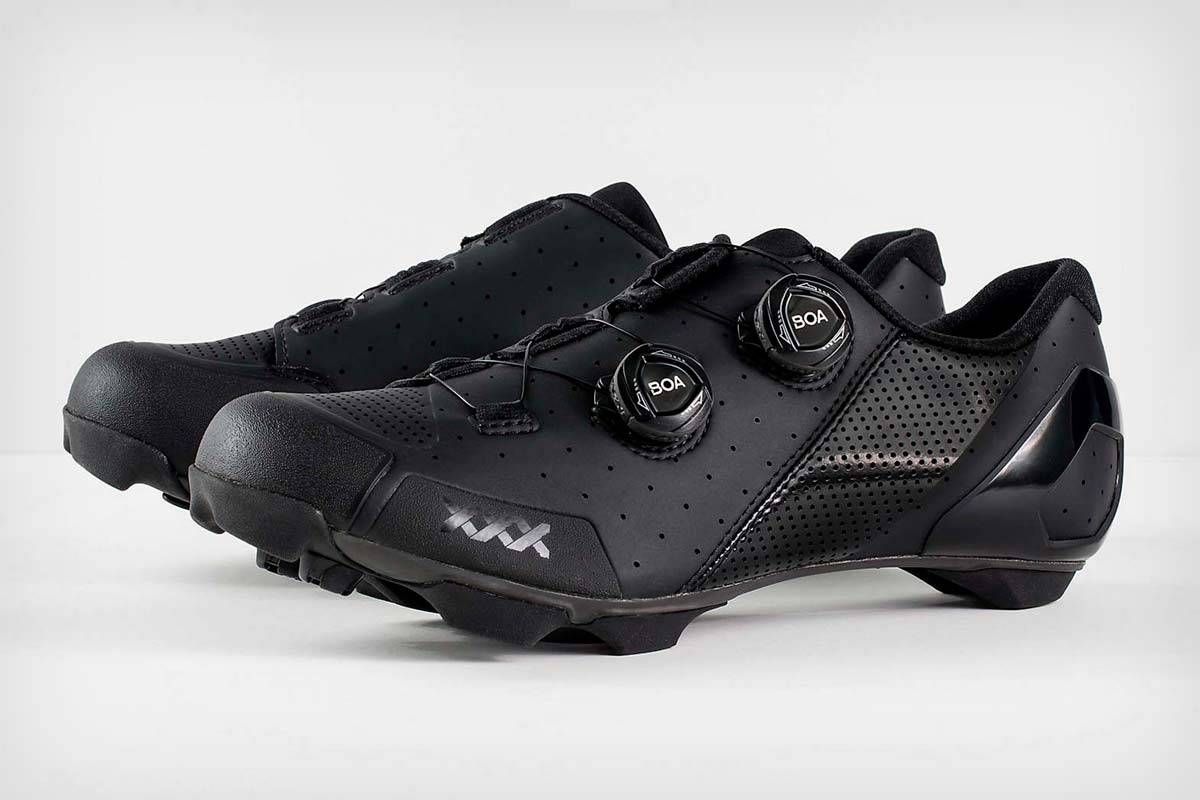 En TodoMountainBike: Bontrager XXX, unas zapatillas de XC/Maratón dirigidas a los ciclistas más exigentes