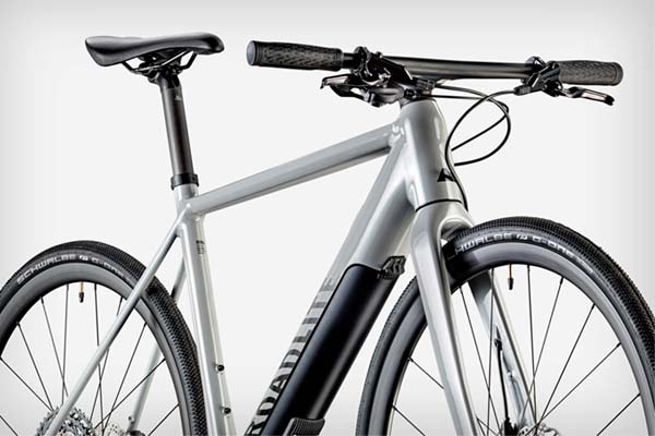 Canyon introduce la Roadlite:ON, una bici eléctrica de carácter urbano enfocada al fitness