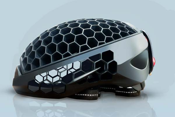 Cyclo, un casco ecológico de diseño plegable para ciclistas urbanos y usuarios de scooters