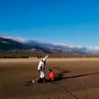 Rescatan a un ciclista atrapado en el barro en el embalse de Santillana de Manzanares el Real