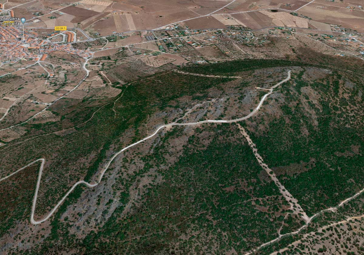 Muere un ciclista en Sierra de Fuentes (Cáceres) tras caerse de su bici en un descenso