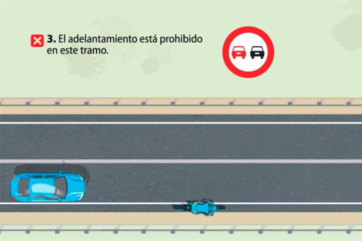 En TodoMountainBike: ¿Se puede adelantar a un ciclista con línea continua? Sí, y la DGT explica cómo hacerlo