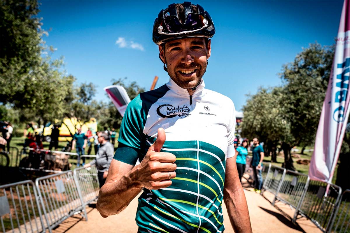 En TodoMountainBike: Algunos de los grandes nombres del MTB que han pasado por la Andalucía Bike Race