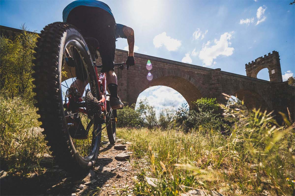 En TodoMountainBike: Mountain Bike en el Parque Natural del Tajo Internacional (Cáceres) con David Cachón