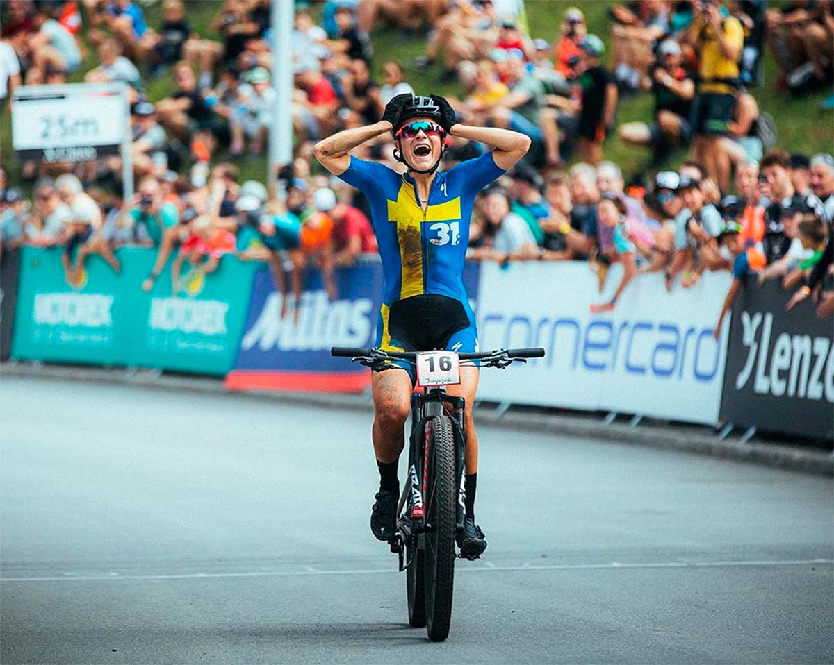 En TodoMountainBike: Jenny Rissveds, tras su victoria en Lenzerheide: "Mi éxito aquí debería ser visto como un mensaje: ¡Nunca se rindan!"