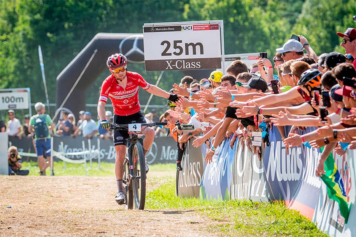 En TodoMountainBike: Mathias Flückiger, tras la carrera de Val di Sole: "No pude mantener el ritmo de Van der Poel y tuve que dejarlo ir"