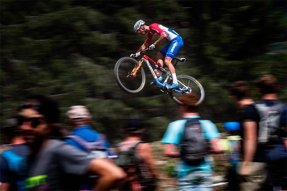 En TodoMountainBike: Mathieu van der Poel, tras la carrera de Les Gets: "Siempre me divierto, incluso en los días malos"