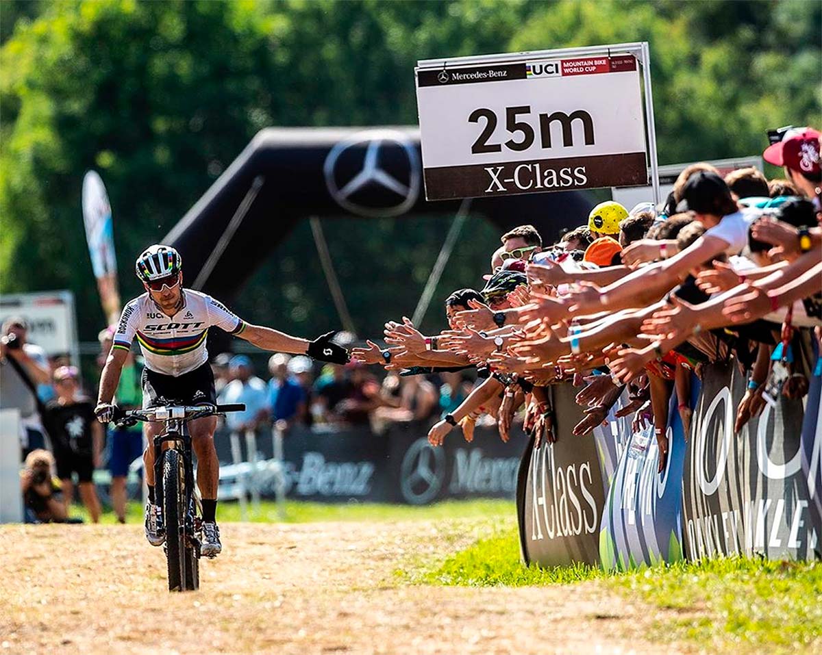 En TodoMountainBike: Nino Schurter, tras la carrera de Val di Sole: "Rendir al 100% no es suficiente para vencer a tipos como Van der Poel y Flückiger"