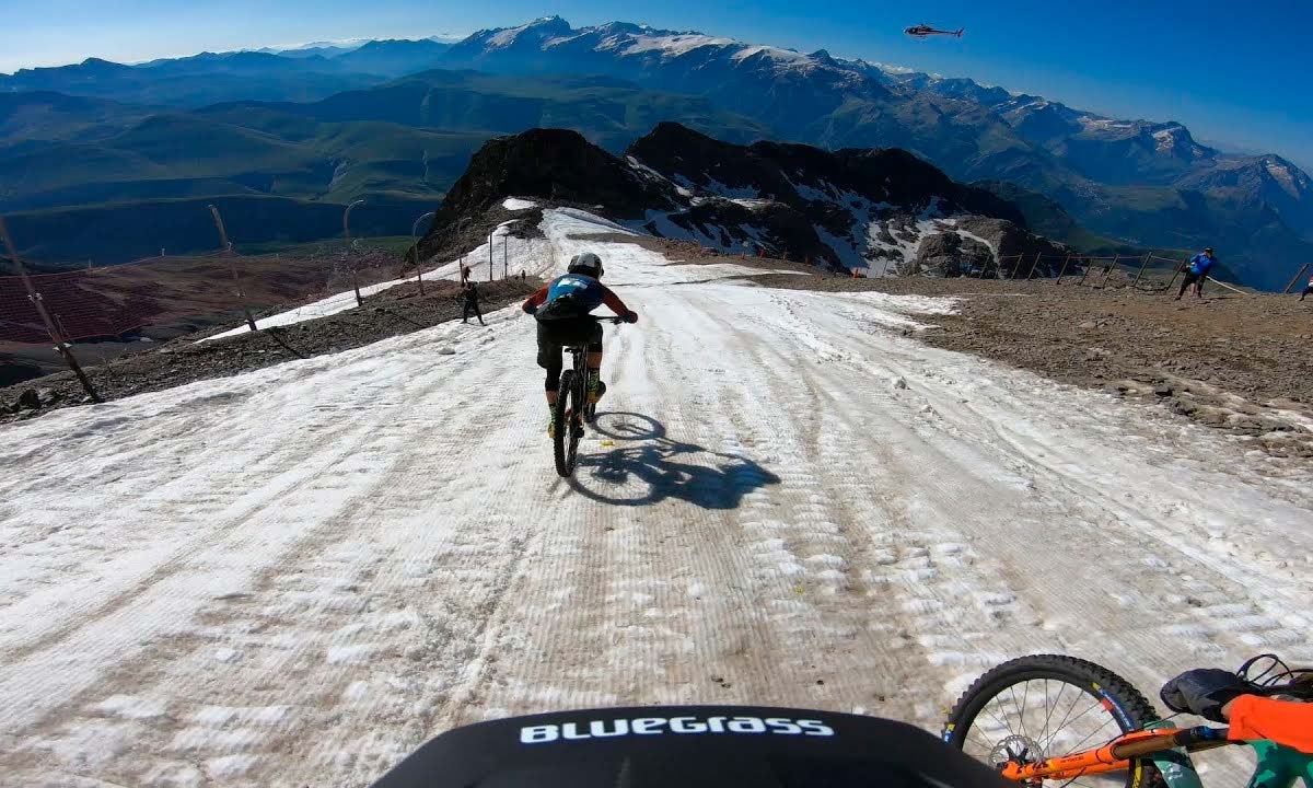En TodoMountainBike: El descenso completo de Kilian Bron en la Megavalanche Alpe d'Huez 2019