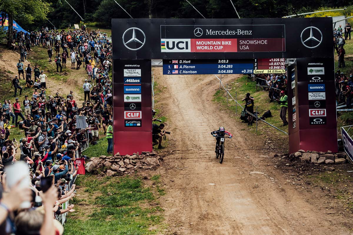 En TodoMountainBike: Los descensos ganadores de Marine Cabirou y Danny Hart en la Copa del Mundo de Snowshoe