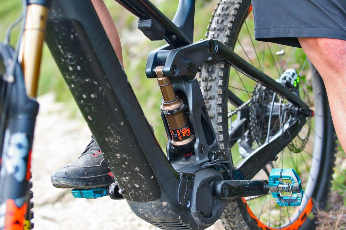 En TodoMountainBike: FOX e-Live Valve, suspensiones electrónicas inteligentes integradas en los sistemas Bosch Performance Line CX