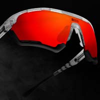 Scicon presenta las Aerotech y Aerocomfort, sus primeras gafas para ciclistas