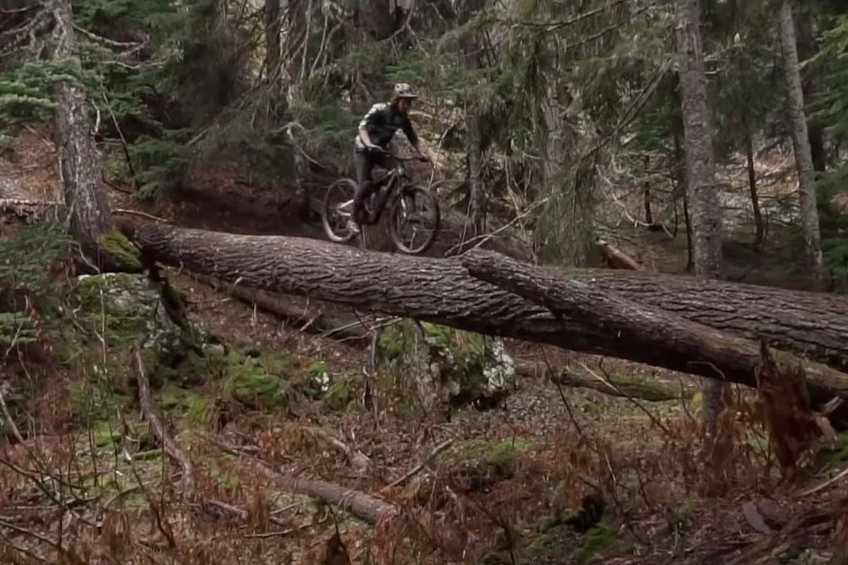 En TodoMountainBike: La pista Gargamel del Whistler Bike Park con Yoann Barelli y su Commencal META Power 29