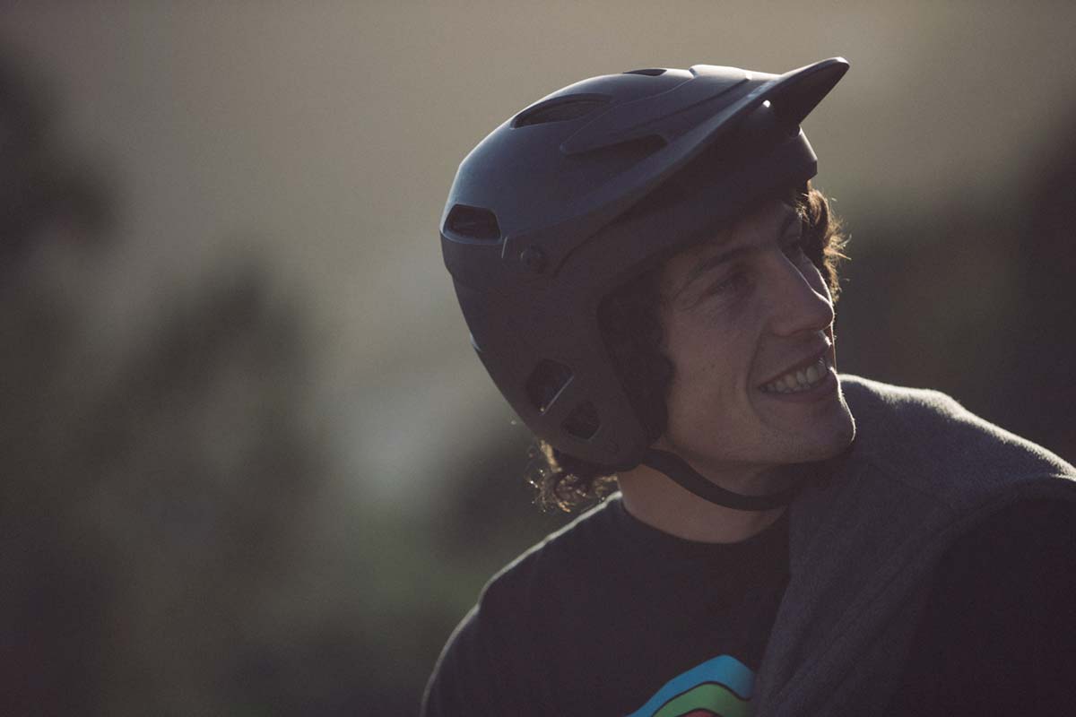 En TodoMountainBike: Giro Tyrant MIPS, el casco para los ciclistas de montaña que lo dan todo en el Bike Park