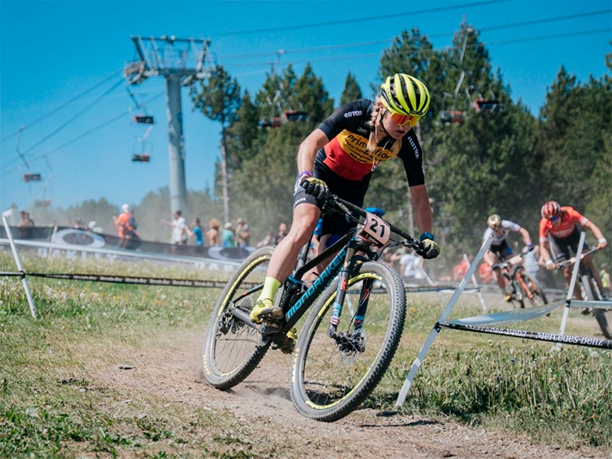 El Primaflor-Mondraker-Rotor renueva a Githa Michiels y David Campos