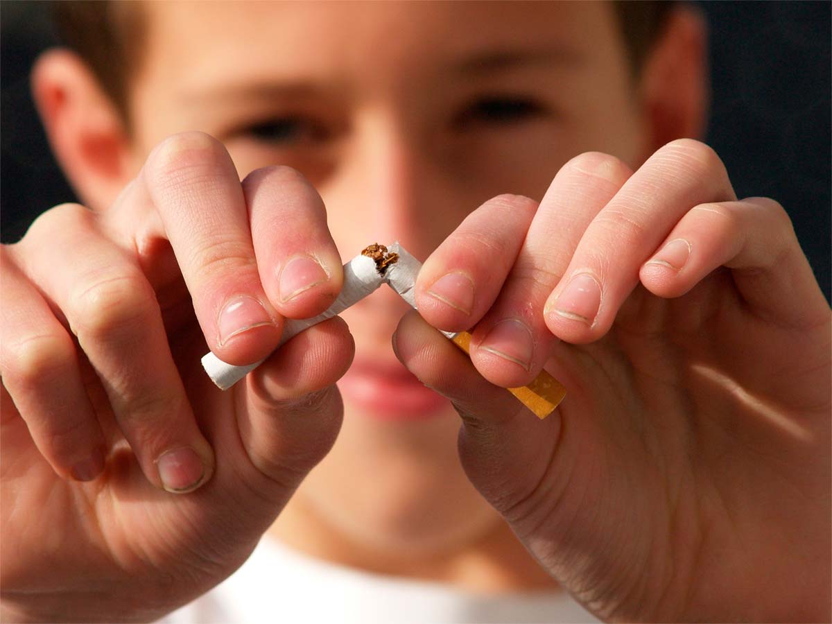 Los siete hábitos que perjudican más la salud y sin embargo son los más extendidos