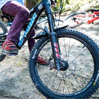 Hayes Performance Systems lanza la colección Junit: componentes de alto rendimiento para niños