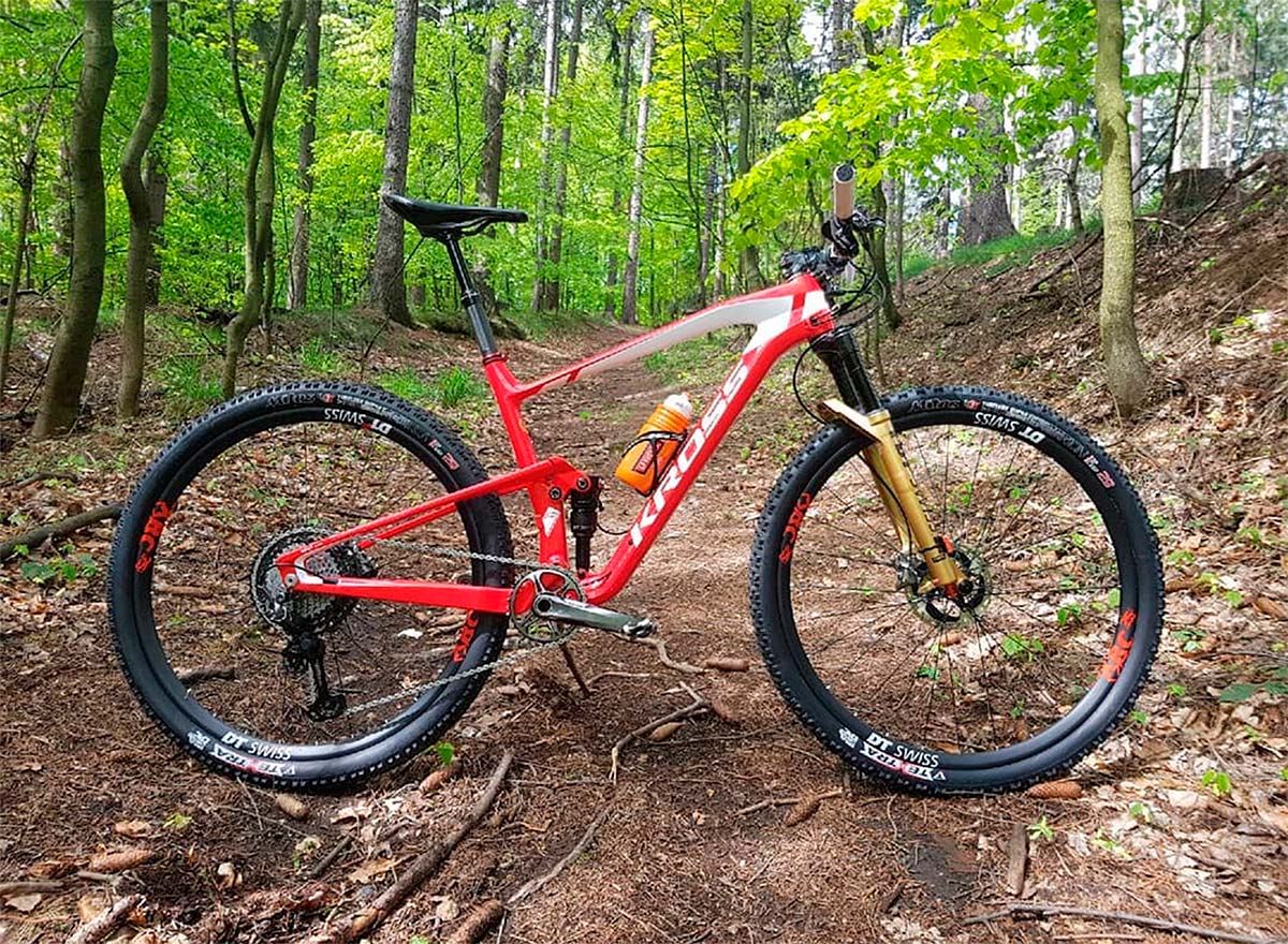 En TodoMountainBike: Copa del Mundo de XCO 2019: la Kross Earth de Sergio Mantecón para Nove Mesto