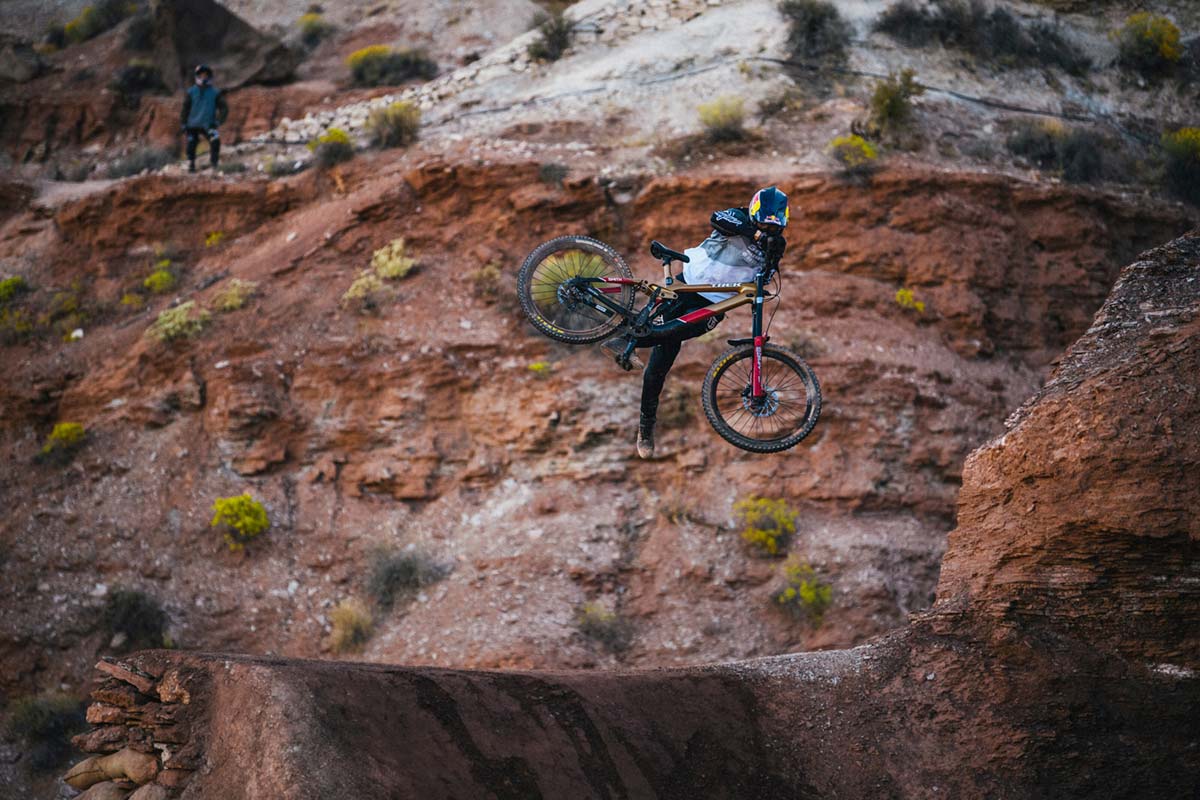 En TodoMountainBike: Las tres mangas ganadoras del Red Bull Rampage 2019: Semenuk, Rheeder y Van Steenbergen