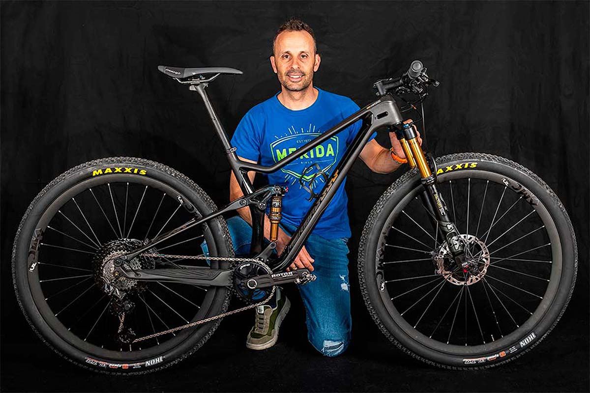 En TodoMountainBike: La Merida One-Twenty 9000 de Hermida y Purito para la Absa Cape Epic 2019