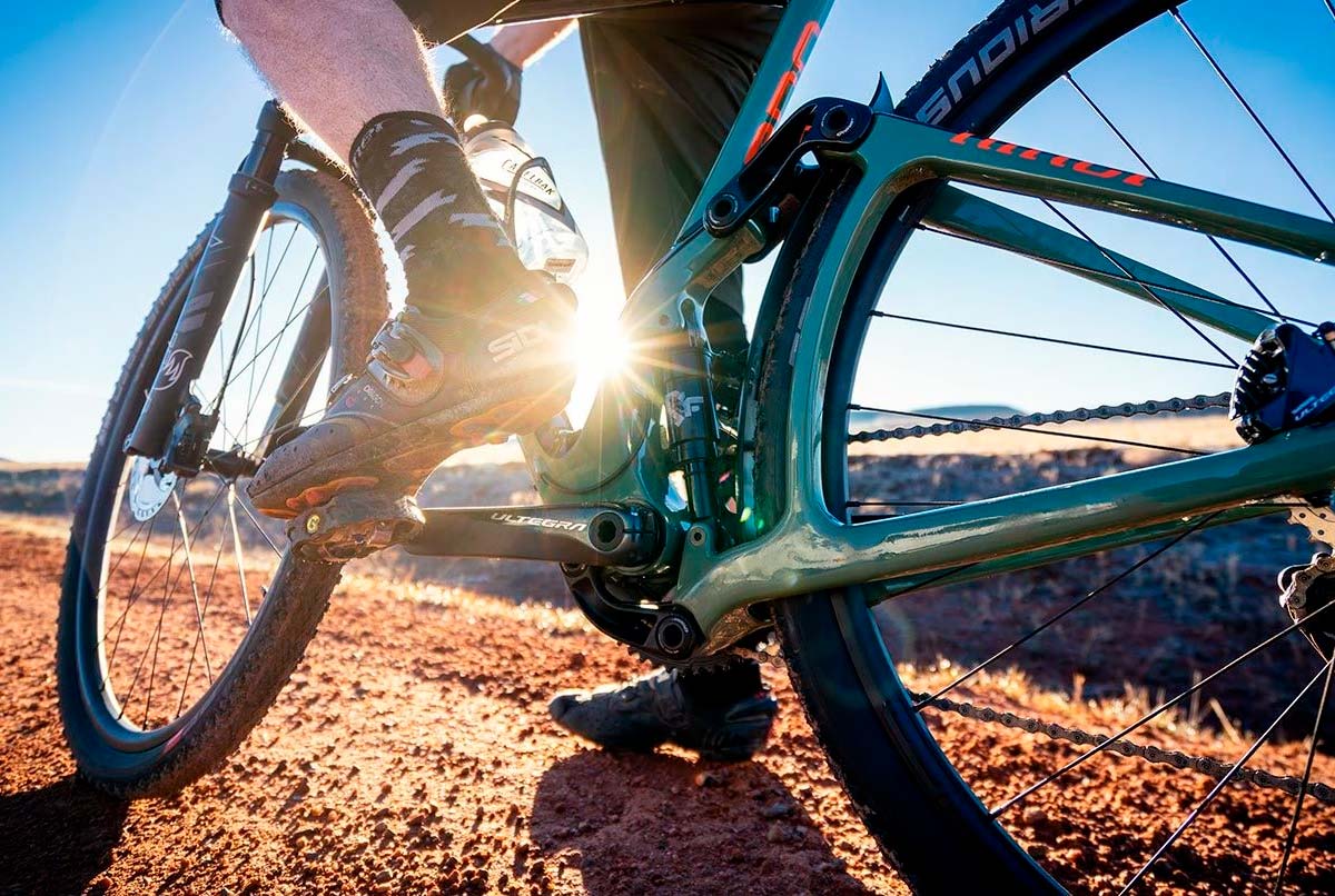 En TodoMountainBike: La Niner MCR 9 RDO, la primera bici de Gravel con doble suspensión, llega al mercado