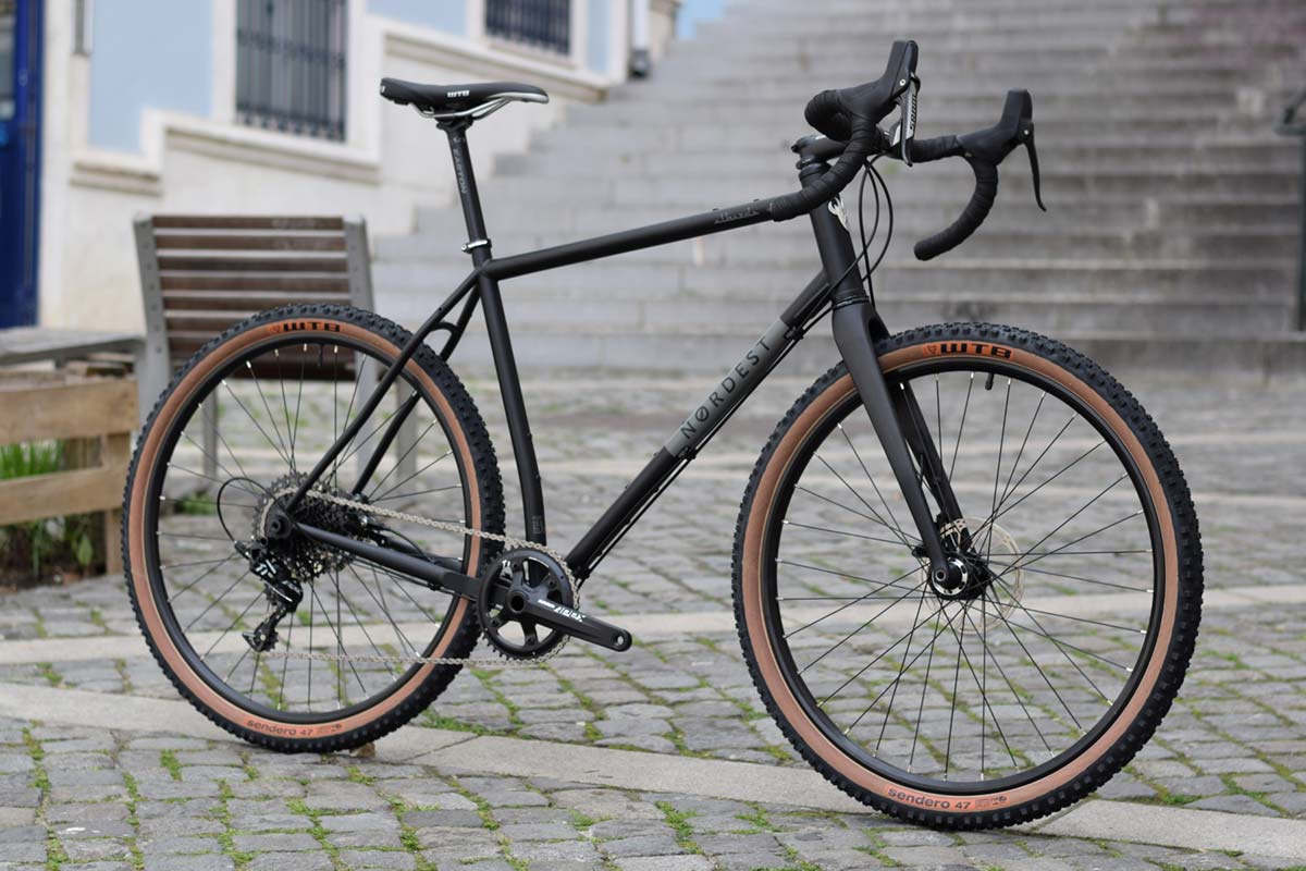 En TodoMountainBike: Nordest Cycles presenta la Albarda CrMo, la versión con cuadro de acero de su bici de Gravel