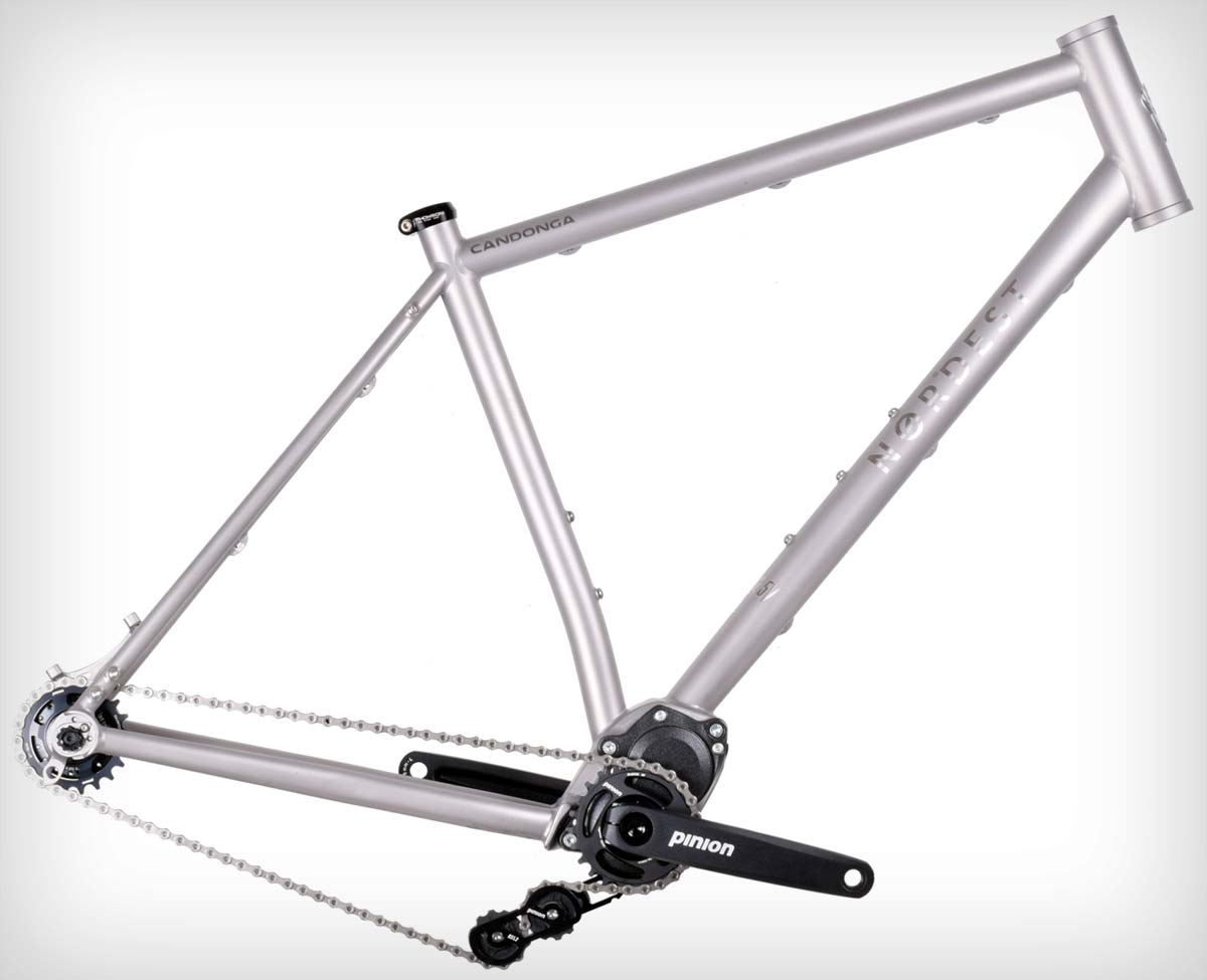 En TodoMountainBike: Nordest Cycles presenta la Candonga Ti, una bicicleta de Gravel con cuadro de titanio y caja de cambios Pinion