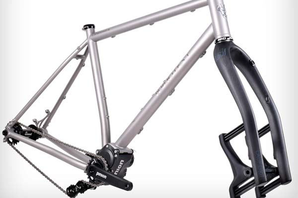 Nordest Cycles presenta la Candonga Ti, una bicicleta de Gravel con cuadro de titanio y caja de cambios Pinion