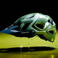 Oakley DRT5, un agresivo casco de MTB desarrollado con la colaboración de Greg Minnaar