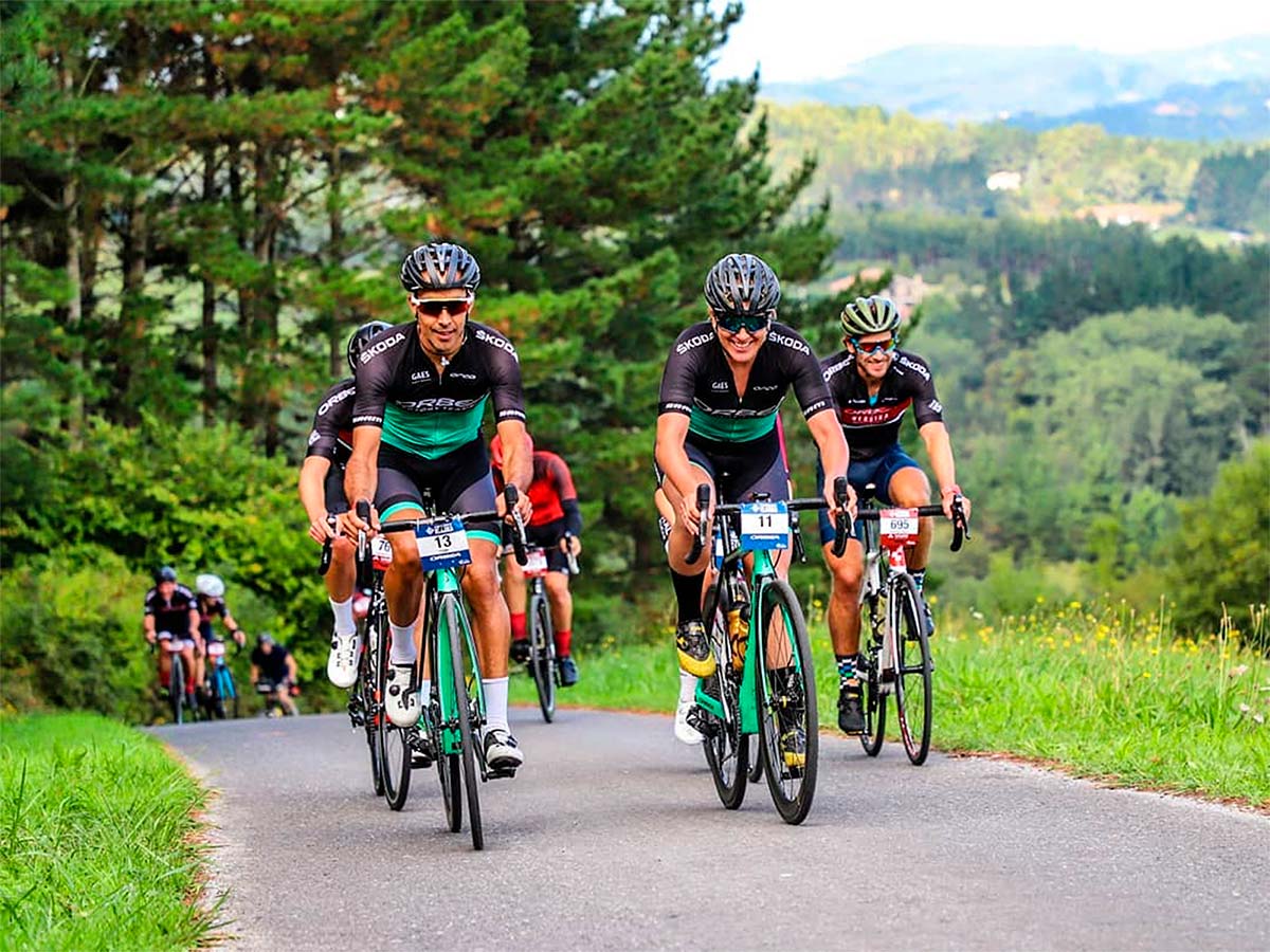 En TodoMountainBike: La primera edición de la Orbea Klasika Bilbao Bizkaia con Tomi Misser y Sandra Jordá