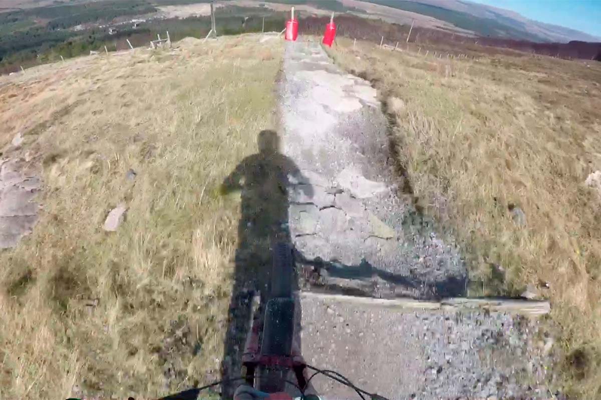 En TodoMountainBike: La pista de descenso de la Copa del Mundo de Fort William con Reece Wilson