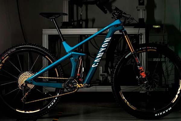 La Canyon Strive de 2019 en acción