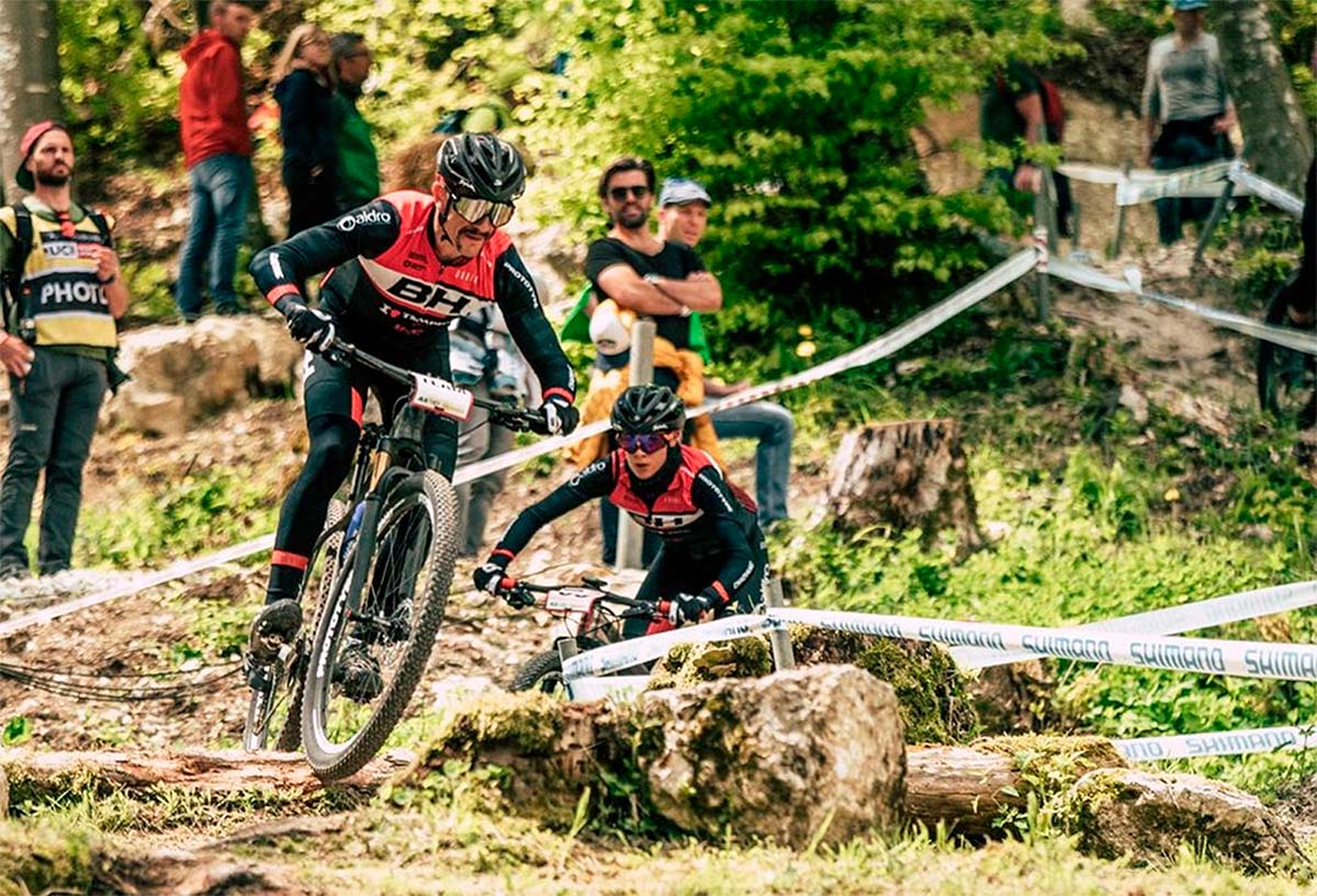 En TodoMountainBike: La BH Ultimate en versión prototipo de Carlos Coloma en la Copa del Mundo de XCO celebrada en Albstadt