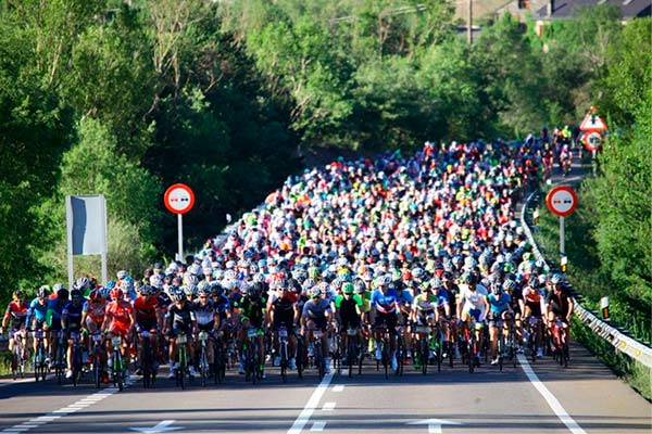 Más de 11.000 ciclistas confirmados para la Quebrantahuesos 2019