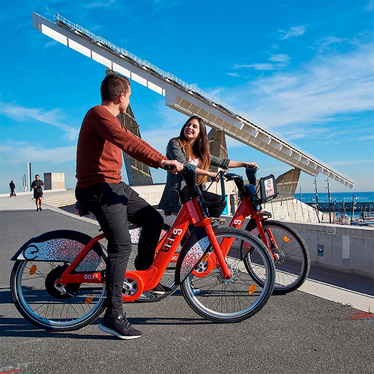 En TodoMountainBike: Seguro obligatorio de Responsabilidad Civil para ciclistas, la propuesta del RACC para mejorar la seguridad vial en Barcelona