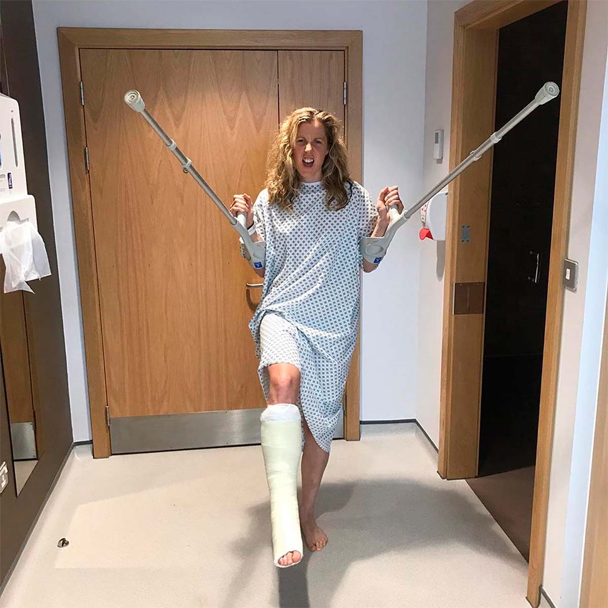 En TodoMountainBike: Rachel Atherton confirma una rotura del tendón de Aquiles y dice adiós a la Copa del Mundo de Descenso