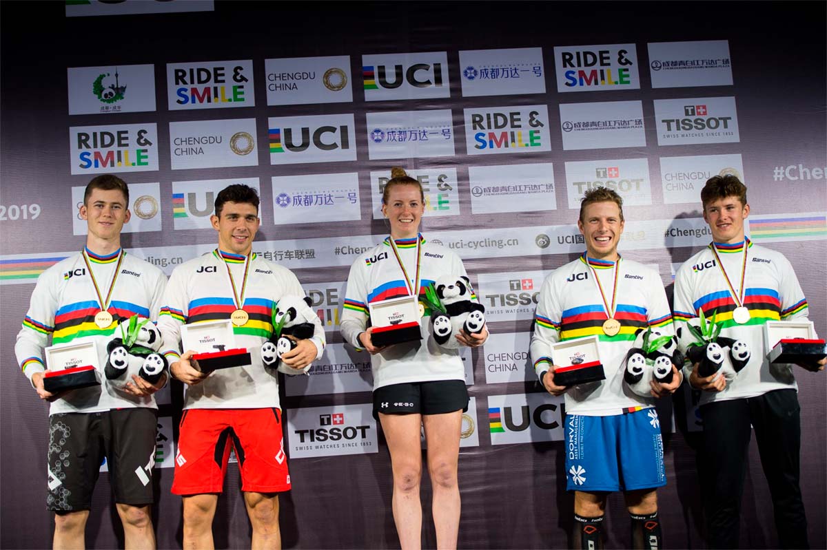 En TodoMountainBike: La selección española de Bici Trial triunfa en el Mundial de Ciclismo Urbano con dos oros, tres platas y tres bronces