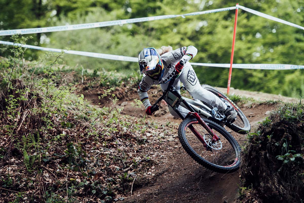 En TodoMountainBike: Copa del Mundo de Descenso 2019: Loïc Bruni y Tahnée Seagrave ganan en Maribor