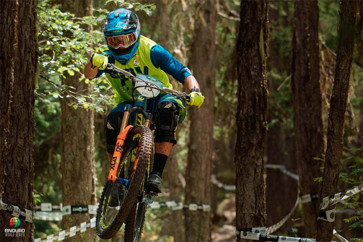 En TodoMountainBike: Enduro World Series 2019: Edward Masters e Isabeau Courdurier ganan en Les Orres