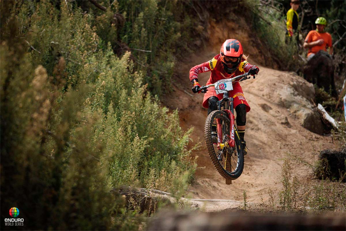 En TodoMountainBike: Enduro World Series 2019: Martin Maes e Isabeau Courdurier ganan en Rotorua