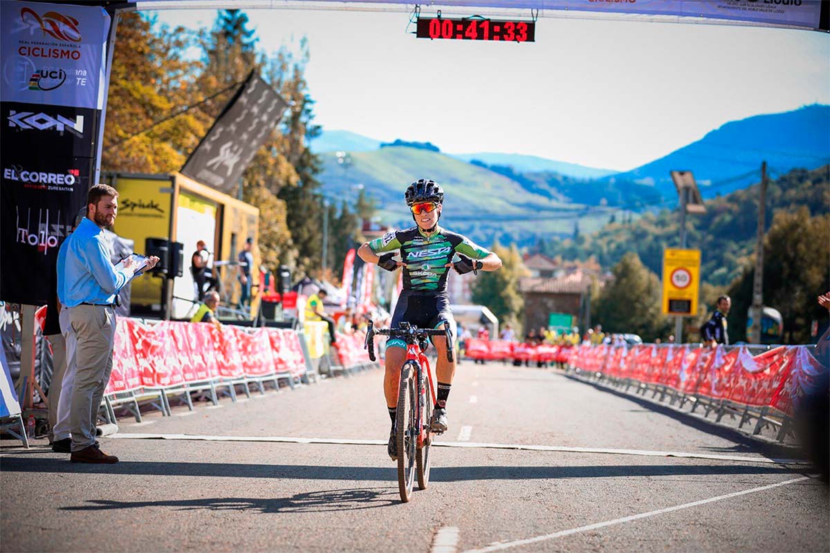 En TodoMountainBike: La Copa de España de Ciclocross arranca con Felipe Orts y Lucía González ganando en Llodio y Elorrio