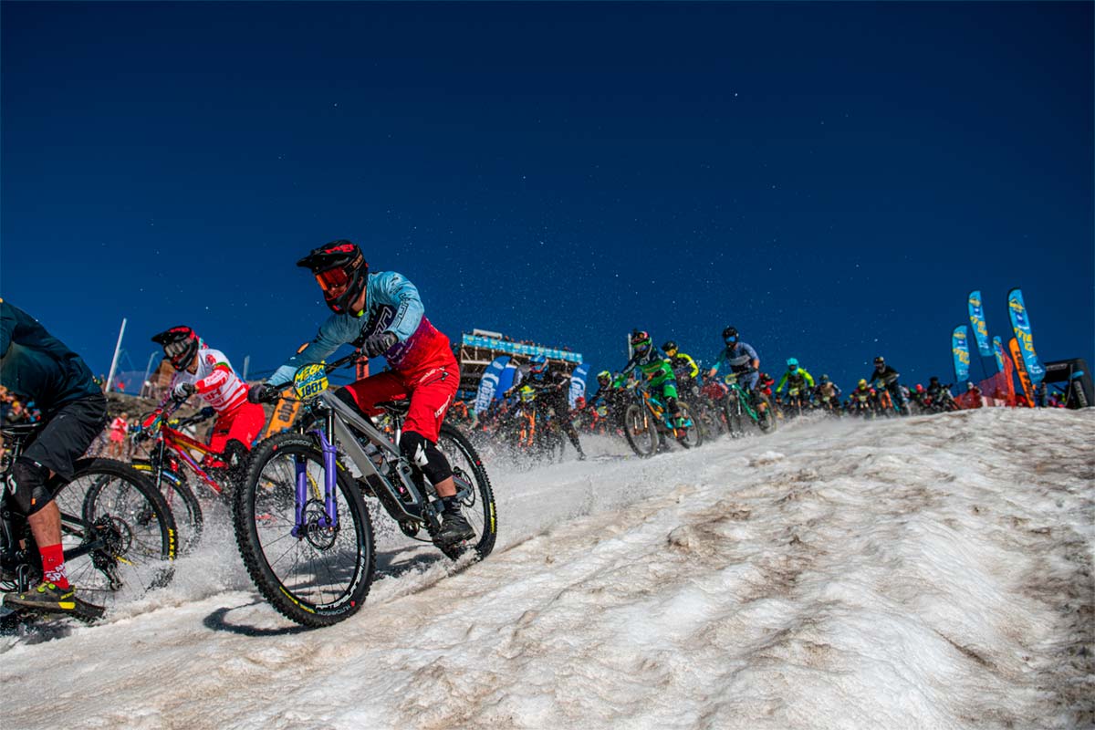 En TodoMountainBike: Ines Thoma y José Borges se llevan la última edición de la Megavalanche Alpe d'Huez