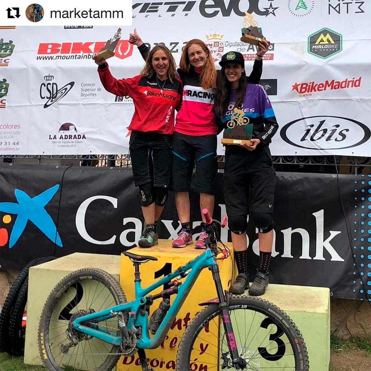 En TodoMountainBike: Open de España de Enduro 2019: Mariano Mari y Desiree Duarte se llevan la II Enduro La Adrada