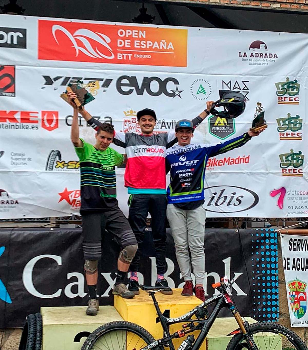 En TodoMountainBike: Open de España de Enduro 2019: Mariano Mari y Desiree Duarte se llevan la II Enduro La Adrada