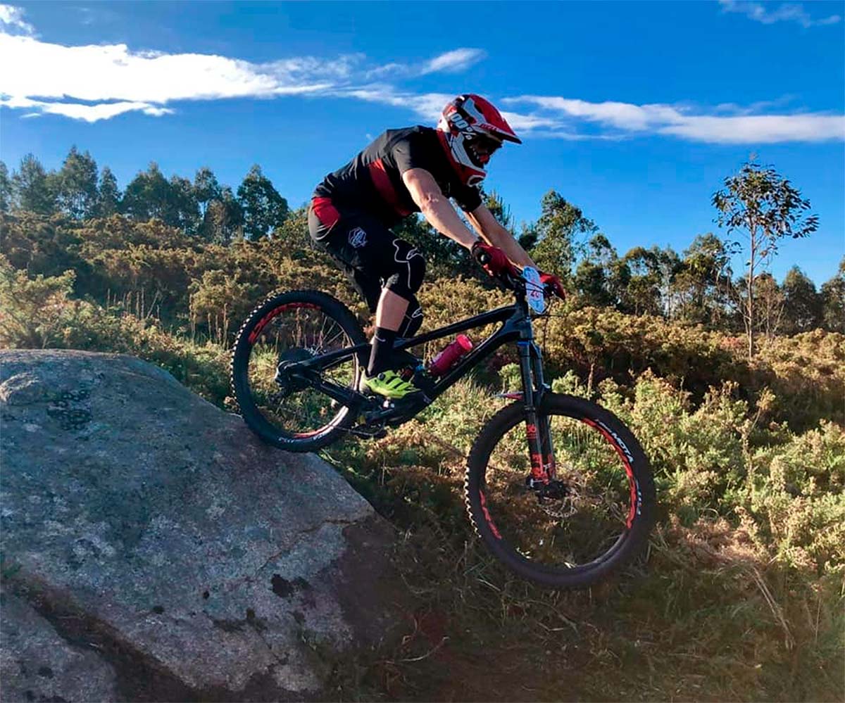 En TodoMountainBike: Open de España de Enduro 2019: Ferreiro y Duarte dominan la Montefaro Enduro Race